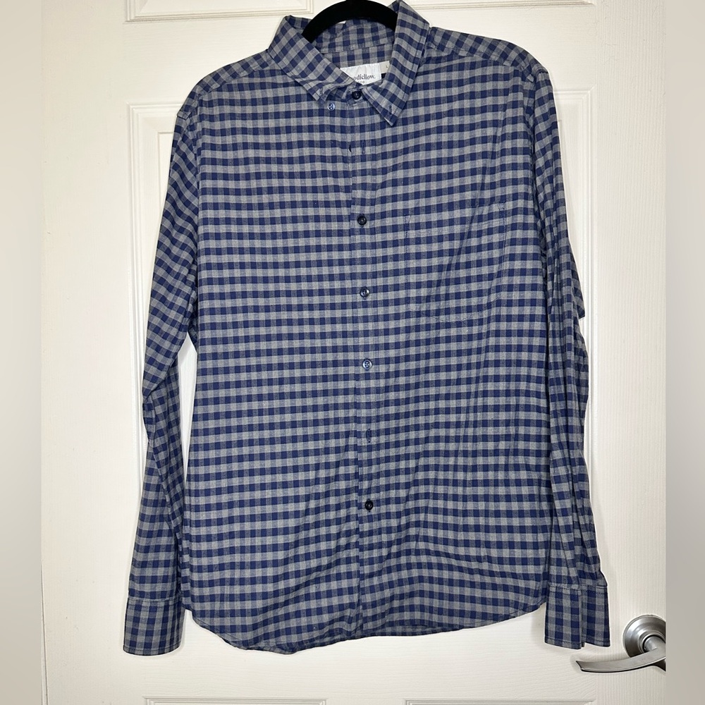 Goodfellow & Co grey/navy plaid long sleeve button up shirt - size L
